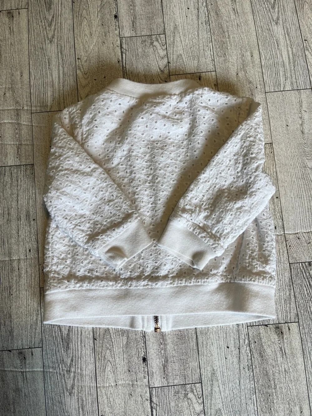 Cat & Jack White Eyelet Bomber Jacket Rose Gold Color Zipper Pull 6-9 Months